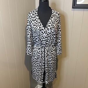 Diane Von Furstenberg Women’s 4 Black and Light Blue Long Sleeve Dress